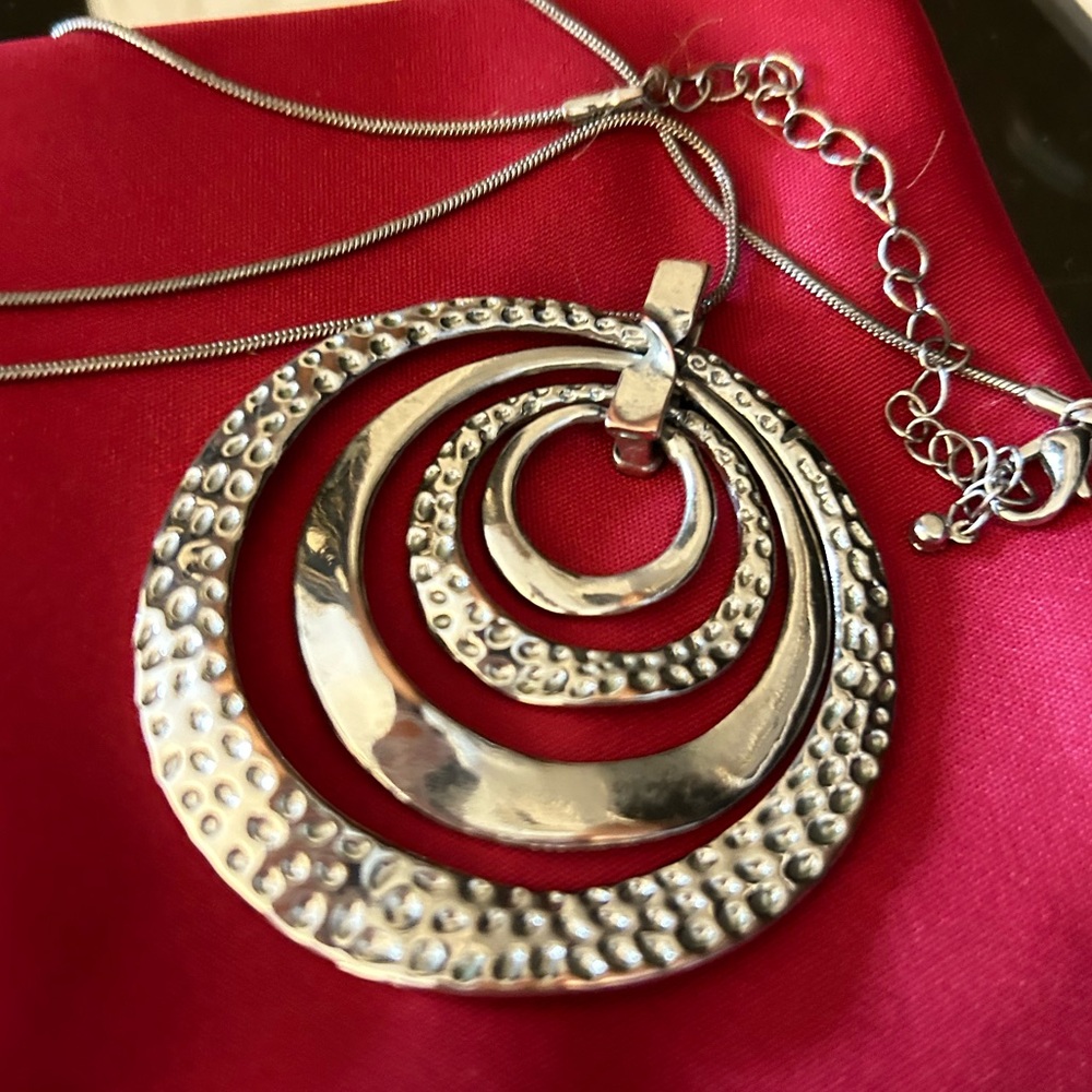 Silver necklace with fine silver chain
